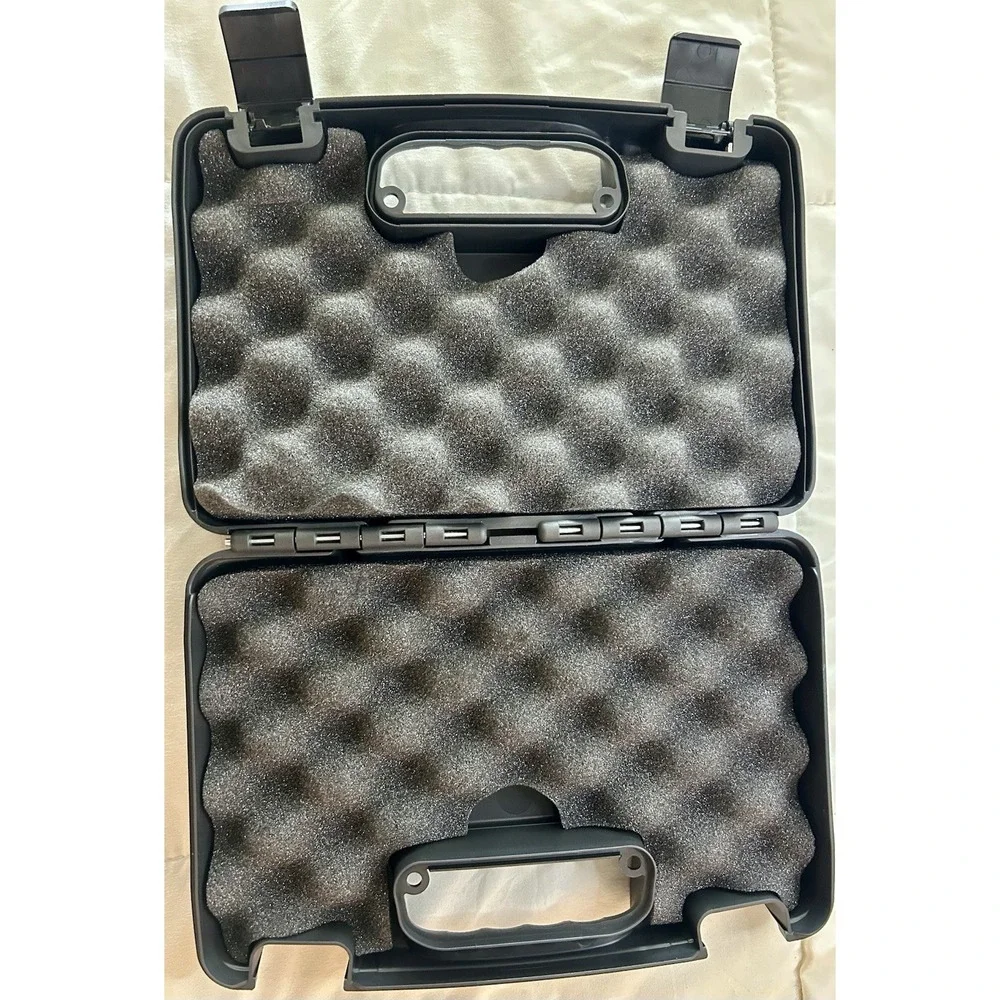 SIG SAUER Black Plastic Hard Pistol Case 1 Gun Foam/Padded Interior Regular Lock